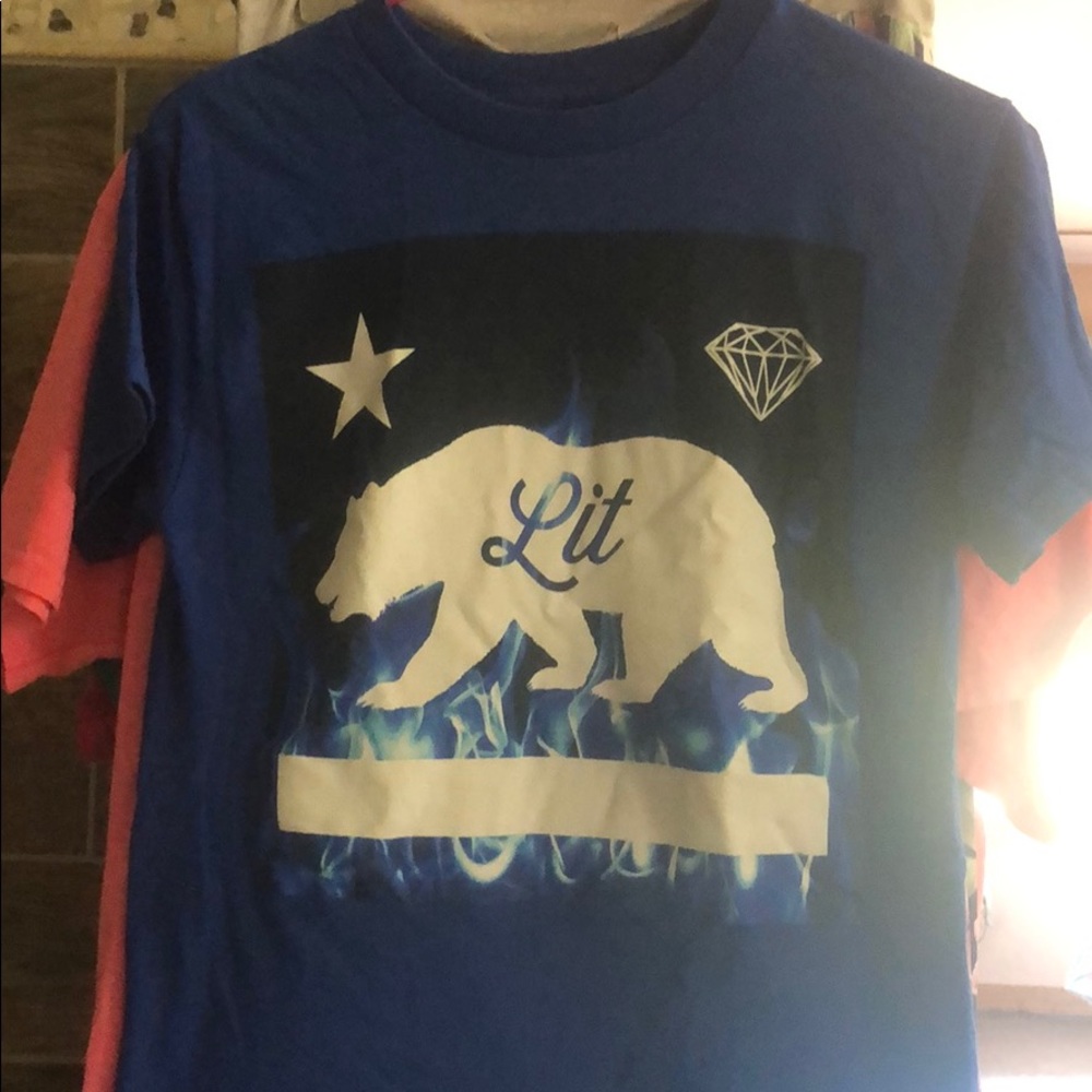 T-shirt